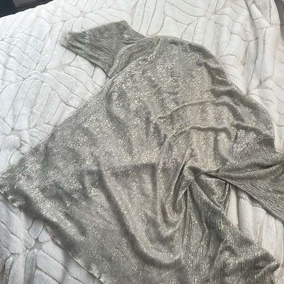 VS Sleep Top & Robe set - Picture 6 of 6